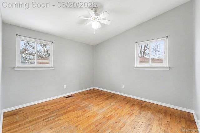 33240 Parkwood Street, Westland, MI 48186