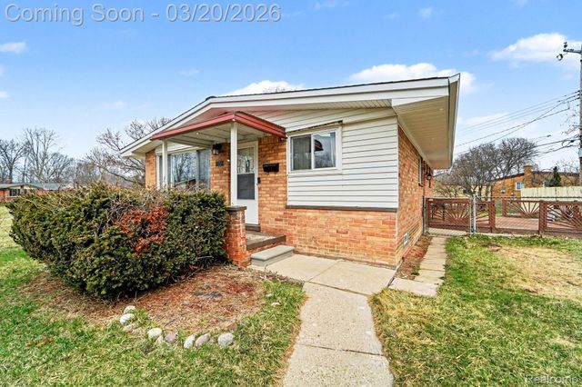 33240 Parkwood Street, Westland, MI 48186