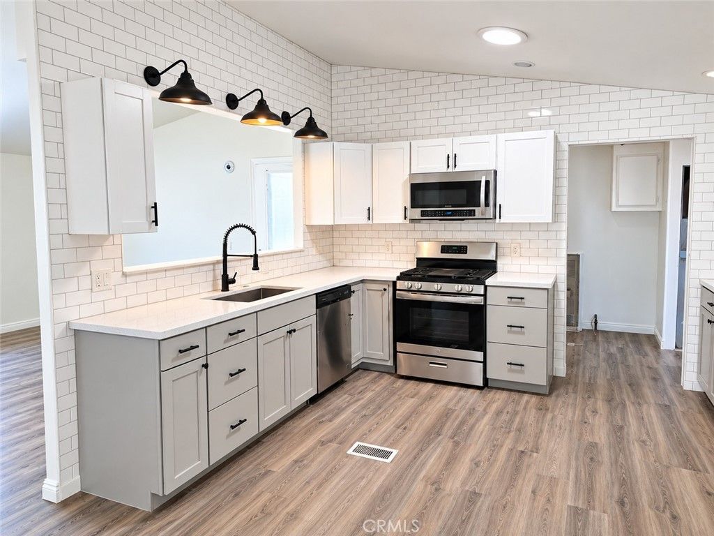 6241 Warner 228, Huntington Beach, CA 92647 — exterior