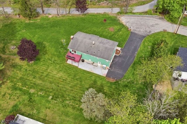 11 Davis Ter, Andover Twp., NJ 07860