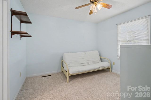21 Sydney Lane, Asheville, NC 28806