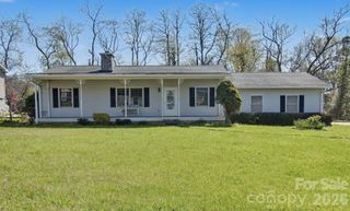 21 Sydney Lane, Asheville, NC 28806