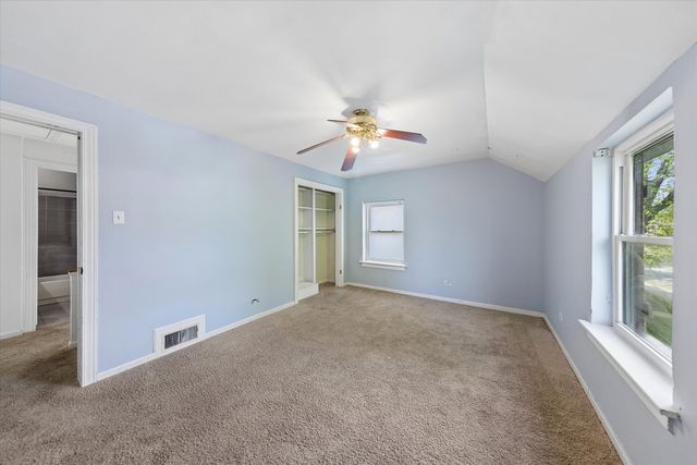 440 East Avenue, La Grange, IL 60525