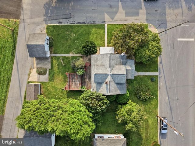 2124 CHURCH ST, Lebanon, PA 17046