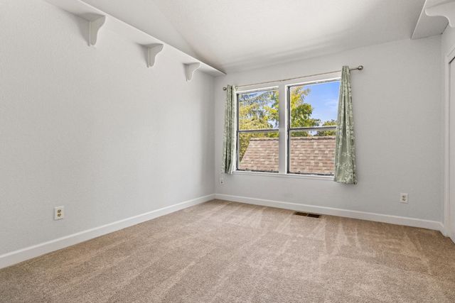 4027 Hollow Wood Ct, Carmichael, CA 95608