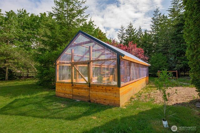 8235 Lusk Road, Concrete, WA 98237