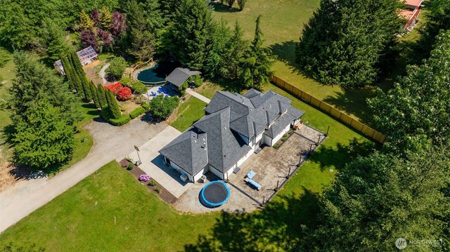8235 Lusk Road, Concrete, WA 98237
