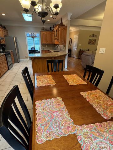 2911 Weatherfield Drive, Lincolnton, NC 28092