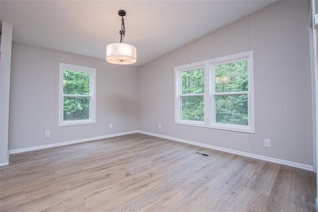 70 Spring Lane, Carrollton, GA 30116