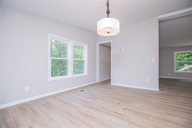 70 Spring Lane, Carrollton, GA 30116