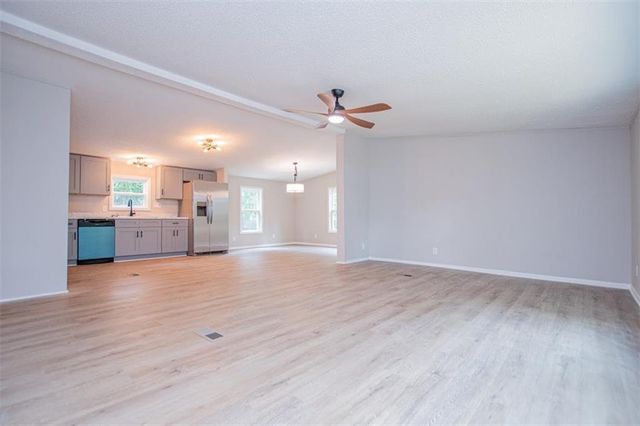 70 Spring Lane, Carrollton, GA 30116