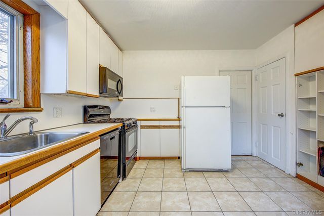 58-35 217th Street, Bayside, NY 11364