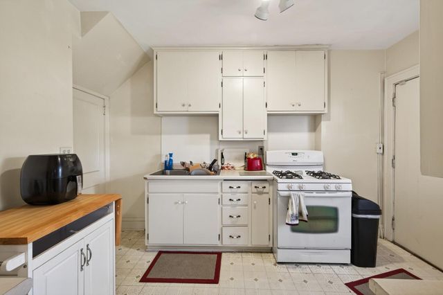 245-247 Morton Street W, Saint Paul, MN 55107
