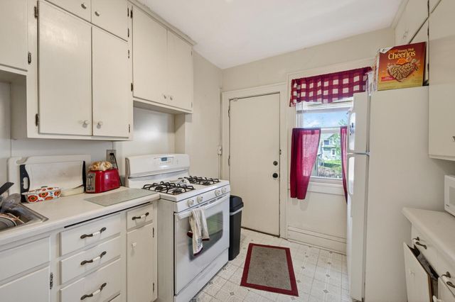 245-247 Morton Street W, Saint Paul, MN 55107