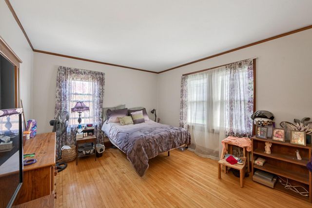 245-247 Morton Street W, Saint Paul, MN 55107