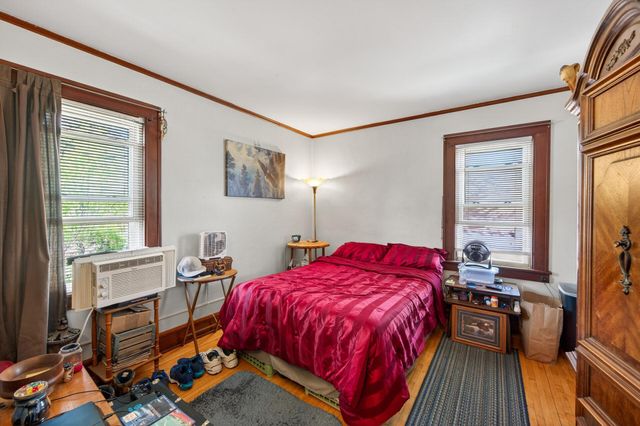 245-247 Morton Street W, Saint Paul, MN 55107