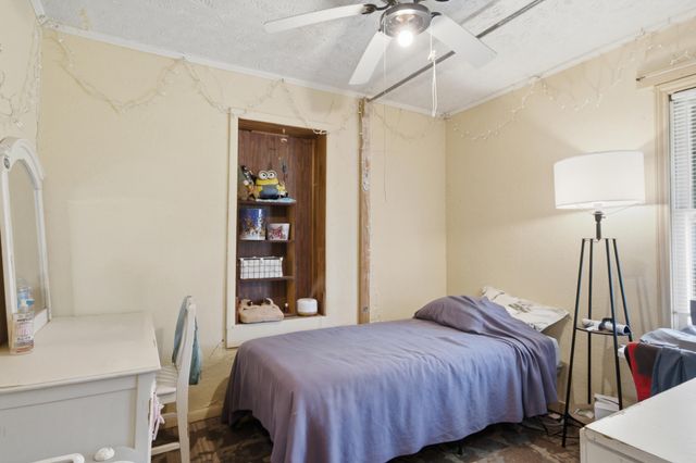 403 N Sawyer Street, Pryor, OK 74361