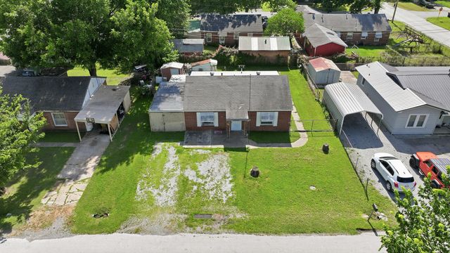 403 N Sawyer Street, Pryor, OK 74361