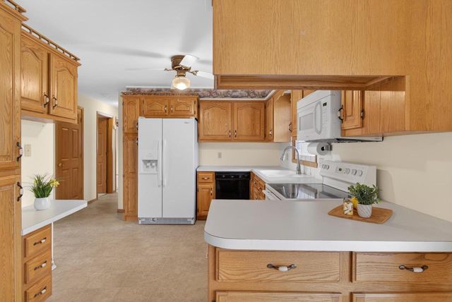 630 S CLARA STREET, Appleton, WI 54915