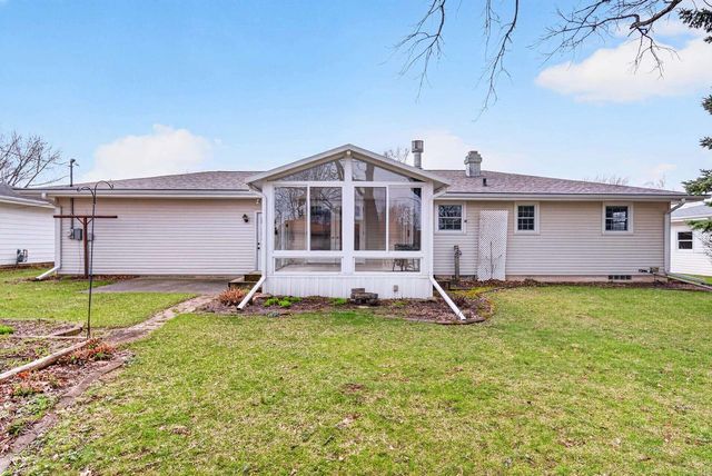 630 S CLARA STREET, Appleton, WI 54915