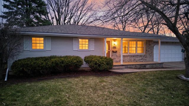 630 S CLARA STREET, Appleton, WI 54915