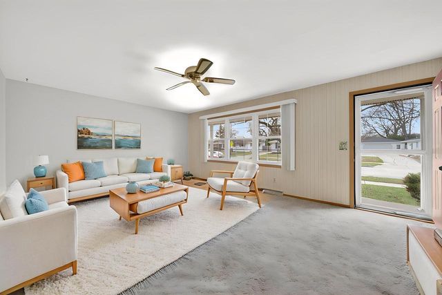 630 S CLARA STREET, Appleton, WI 54915
