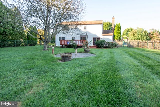 77 HAMPTON DR, Churchville, PA 18966