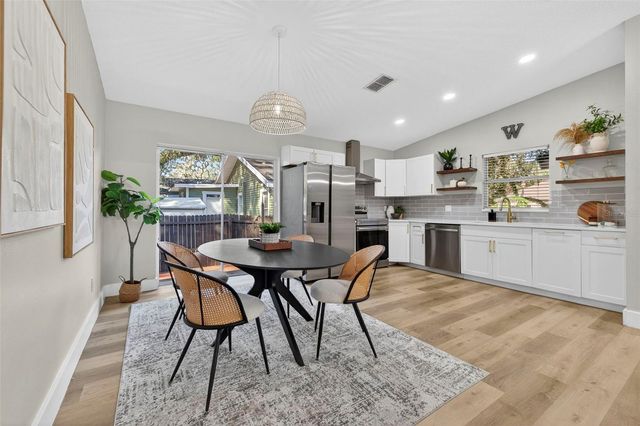 1909 E HENRY AVENUE, Tampa, FL 33610