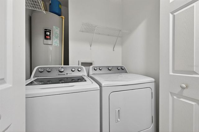 1909 E HENRY AVENUE, Tampa, FL 33610