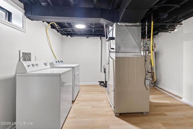 225 Appomattox Rd, Louisville, KY 40214