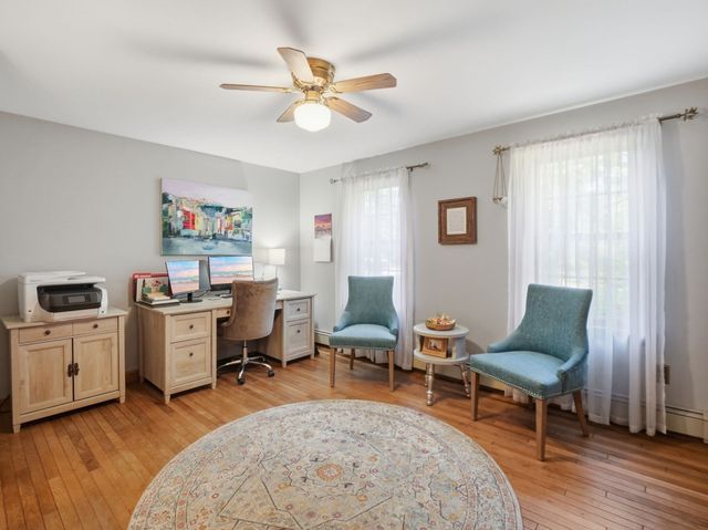 1294 Glebe St, Taunton, MA 02780