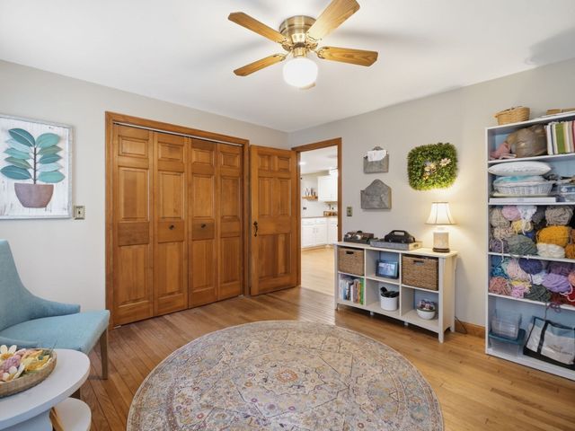 1294 Glebe St, Taunton, MA 02780