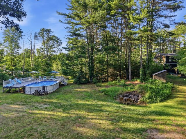 1294 Glebe St, Taunton, MA 02780