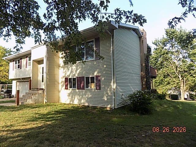 1796 N 17th Street, Ozark, MO 65721
