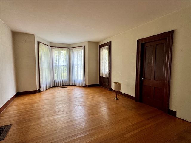 82 West Street, Oneonta, NY 13820