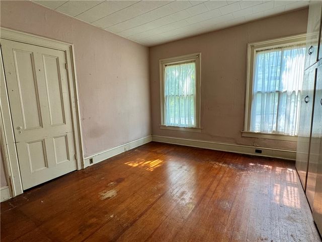 82 West Street, Oneonta, NY 13820