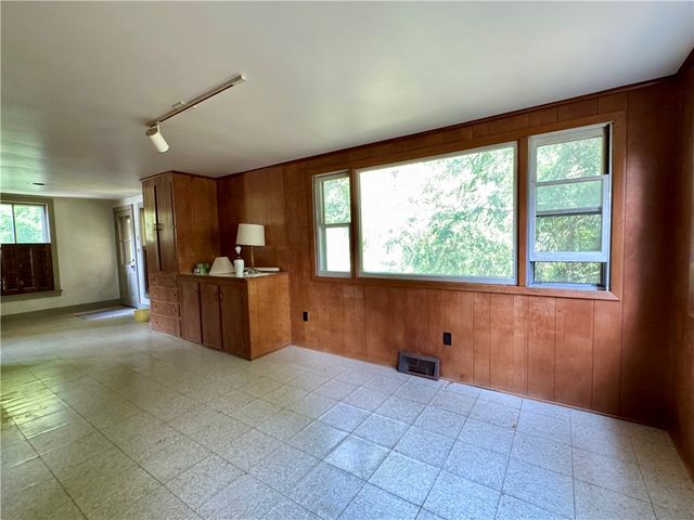 82 West Street, Oneonta, NY 13820