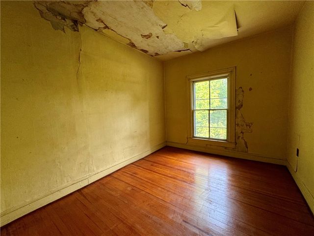 82 West Street, Oneonta, NY 13820