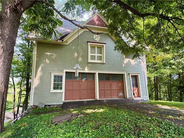 82 West Street, Oneonta, NY 13820