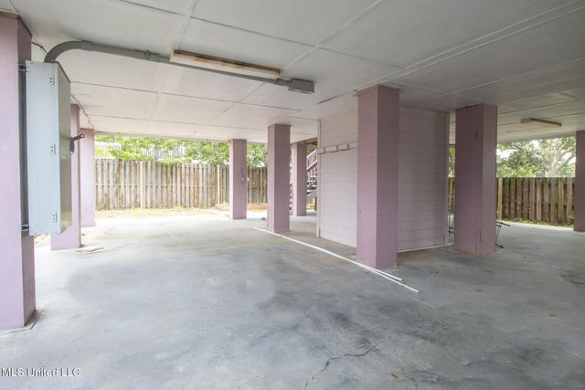 126 Miramar Avenue, Biloxi, MS 39530