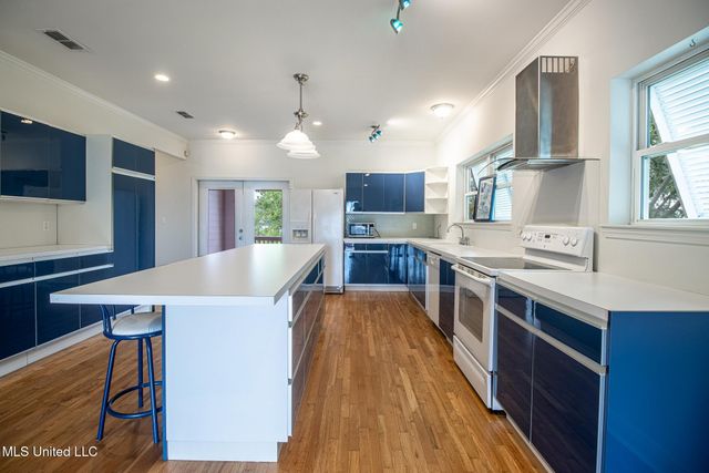 126 Miramar Avenue, Biloxi, MS 39530