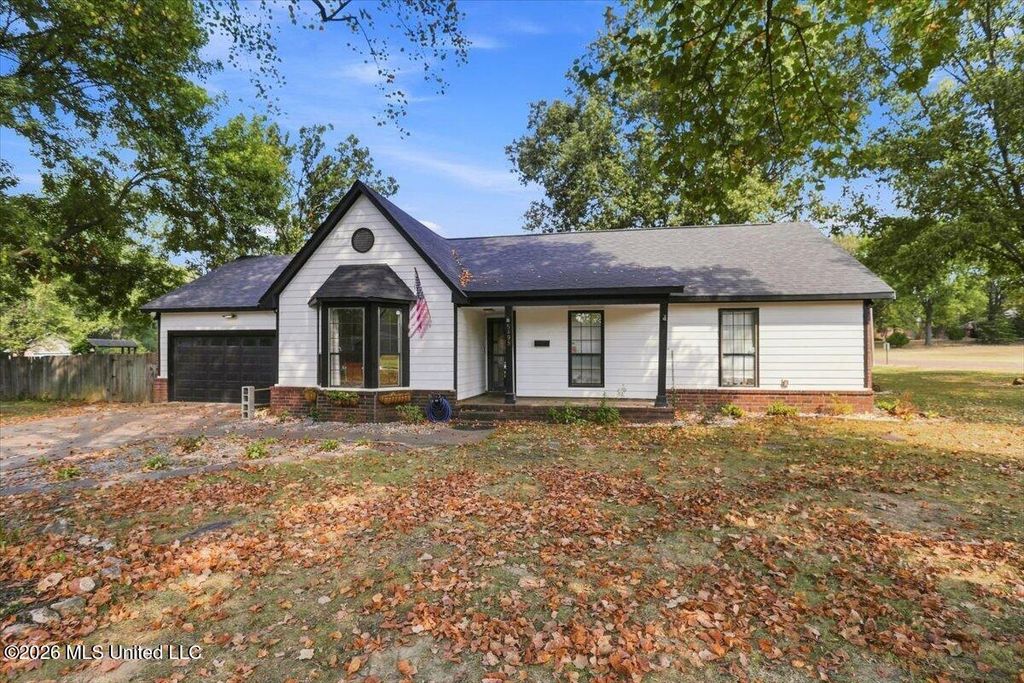 5495 Plum Tree Cove, Southaven, MS 38671 — photo 2
