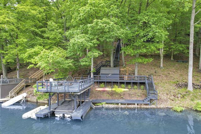 510 Natchez Lane, Sugar Grove, OH 43155