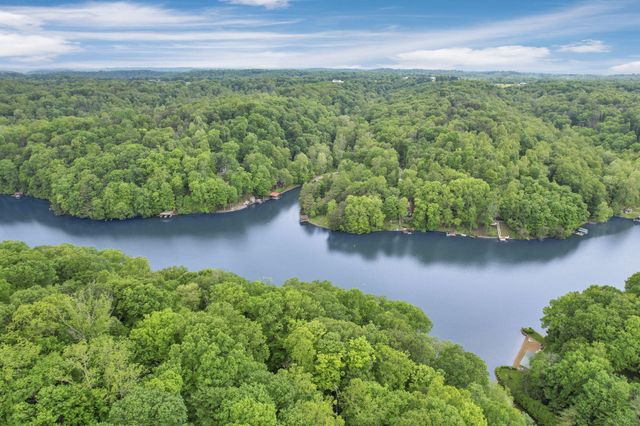 510 Natchez Lane, Sugar Grove, OH 43155