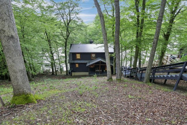 510 Natchez Lane, Sugar Grove, OH 43155