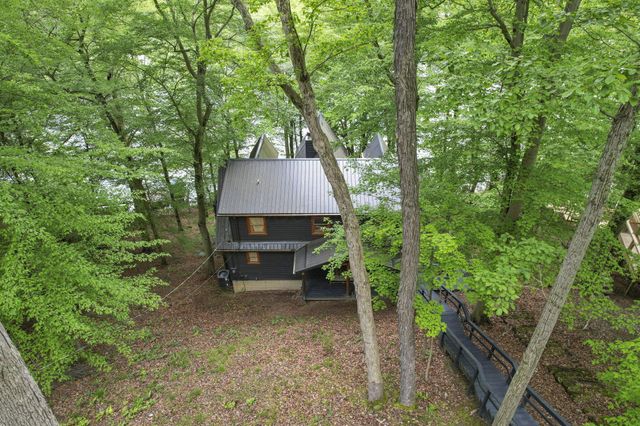 510 Natchez Lane, Sugar Grove, OH 43155