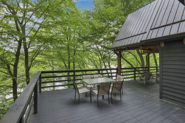 510 Natchez Lane, Sugar Grove, OH 43155