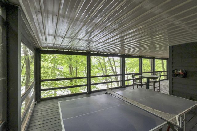 510 Natchez Lane, Sugar Grove, OH 43155