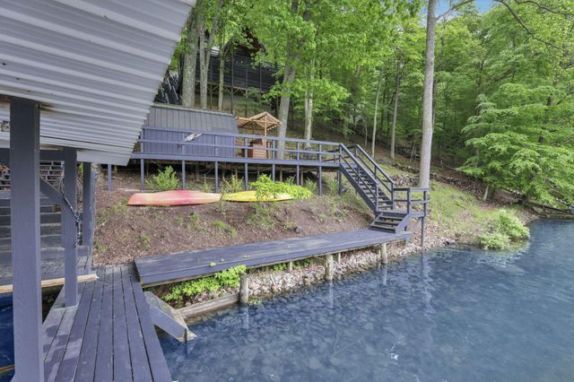 510 Natchez Lane, Sugar Grove, OH 43155