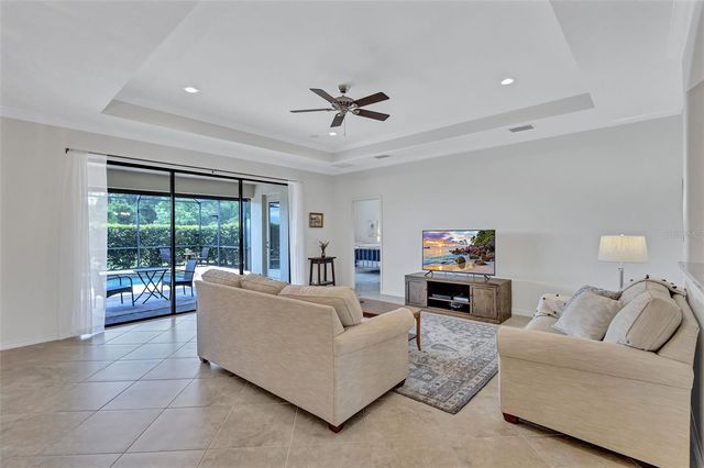 3504 SCRUB CREEK RUN, Bradenton, FL 34211